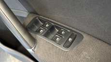 Volkswagen Golf 85kW e-Golf 5dr Auto Electric Hatchback